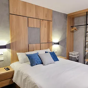 Center Flats - In El Poblado Near Park Lleras, Medellin! Medellin