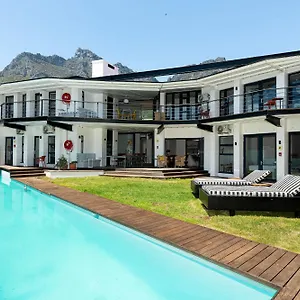 Neighbourgood 1st Crescent , Kapstadt Südafrika